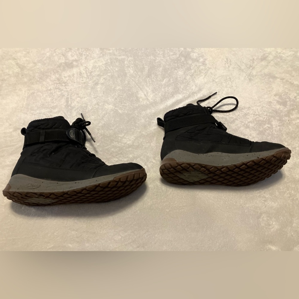 Chaco boots - Picture 2 of 5